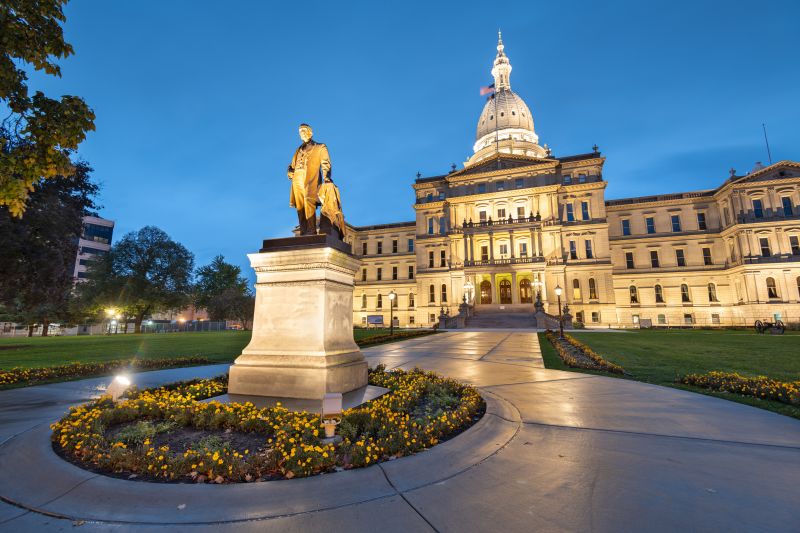 Lansing, MI