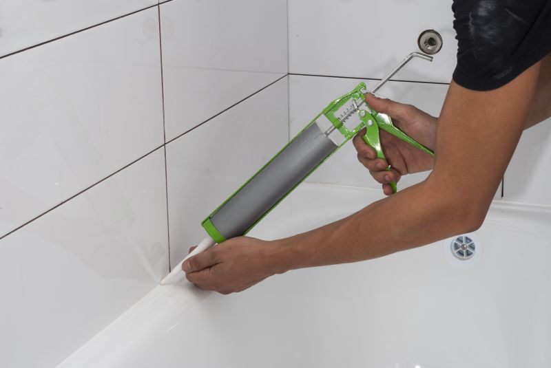 Bathtub Caulking in Kansas City, KS