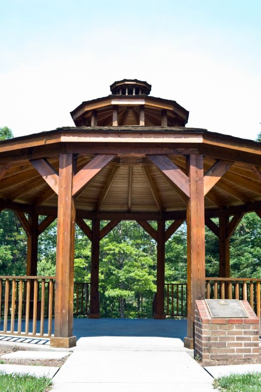 Commercial Gazebo Assembly in Kansas City, KS